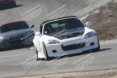 media/Oct-18-2025-Speed Ventures (Sat) [[8b3b7cf525]]/Yellow/Session 2 (Phil Hill)/